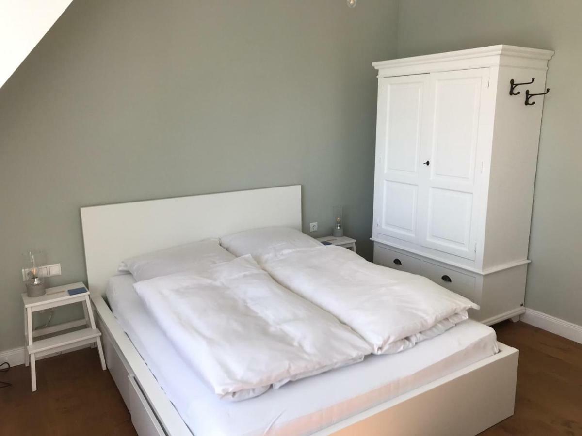 Ferien Hohes Elbufer Hotel Schnakenbek Buitenkant foto